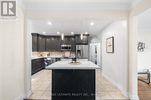 218 Bogert Avenue, Toronto (Lansing-Westgate), ON - Indoor Photo Showing Kitchen With Upgraded Kitchen