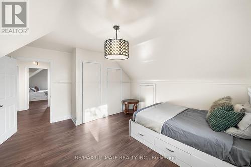 218 Bogert Avenue, Toronto (Lansing-Westgate), ON - Indoor Photo Showing Bedroom