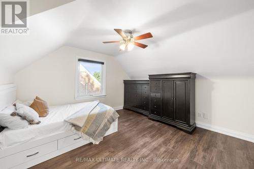 218 Bogert Avenue, Toronto (Lansing-Westgate), ON - Indoor Photo Showing Bedroom