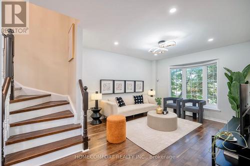 264 Gas Lamp Lane, Markham, ON - Indoor