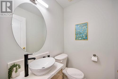 264 Gas Lamp Lane, Markham, ON - Indoor Photo Showing Bathroom