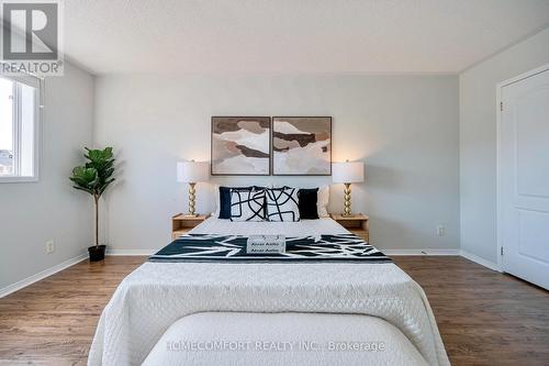 264 Gas Lamp Lane, Markham, ON - Indoor Photo Showing Bedroom