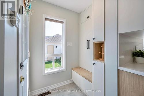 264 Gas Lamp Lane, Markham, ON - Indoor Photo Showing Other Room