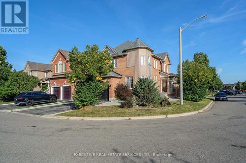 41 Fallstar Crescent, Brampton (Fletcher'S Meadow), ON - Outdoor With Facade