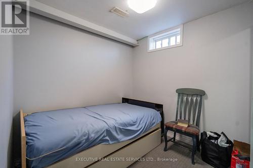 41 Fallstar Crescent, Brampton, ON - Indoor Photo Showing Bedroom