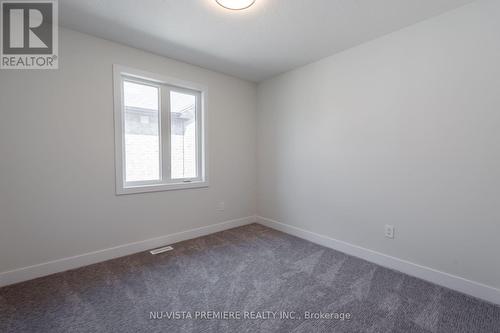 316 Stathis Boulevard, Sarnia, ON - Indoor Photo Showing Other Room