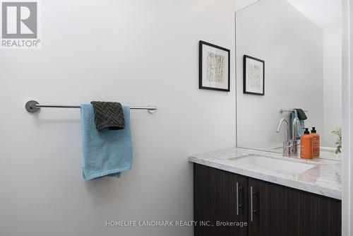 912 - 39 Queens Quay E, Toronto, ON - Indoor Photo Showing Bathroom