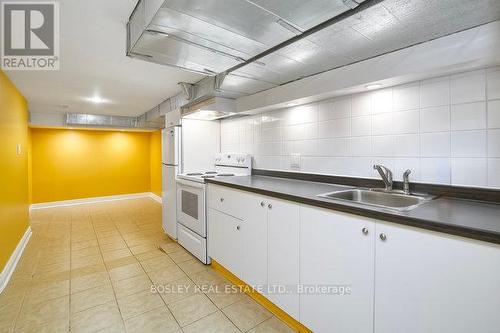 282 Ossington Avenue, Toronto (Trinity-Bellwoods), ON - Indoor Photo Showing Kitchen