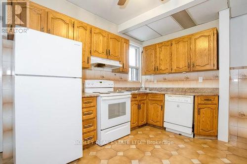 282 Ossington Avenue, Toronto, ON - Indoor Photo Showing Kitchen