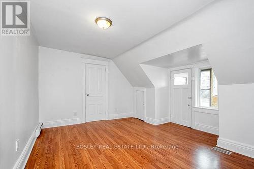 282 Ossington Avenue, Toronto, ON - Indoor Photo Showing Other Room