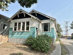 1957 Quebec STREET  Regina, SK S4P 1J8