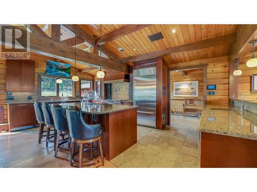 2175 Westside  Road, Invermere, BC - Indoor