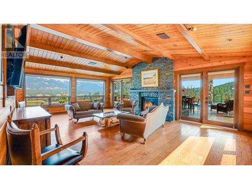 2175 Westside  Road, Invermere, BC - Indoor Photo Showing Living Room With Fireplace