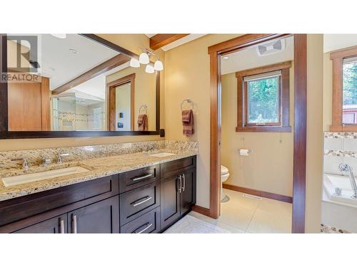 2175 Westside  Road, Invermere, BC - Indoor Photo Showing Bathroom