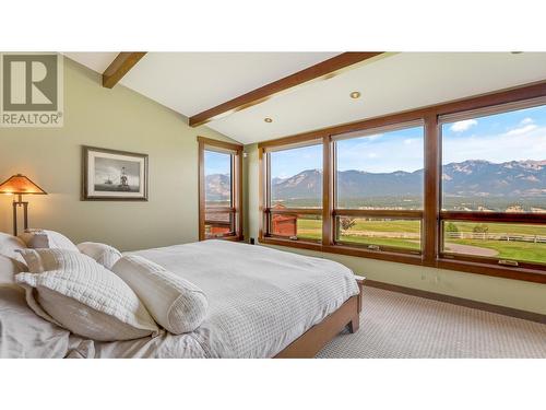 2175 Westside  Road, Invermere, BC - Indoor Photo Showing Bedroom