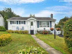 61 Mount Edward Road  Dartmouth, NS B2W 3K5