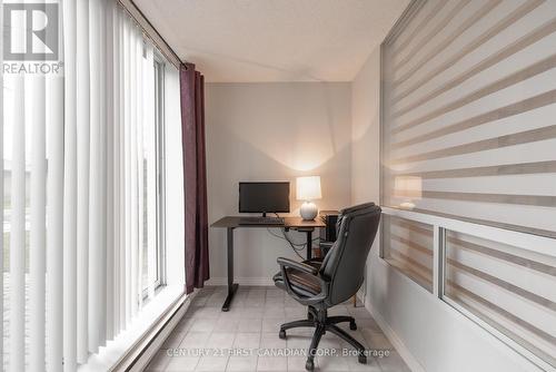 109 - 1510 Richmond Street, London, ON - Indoor Photo Showing Office