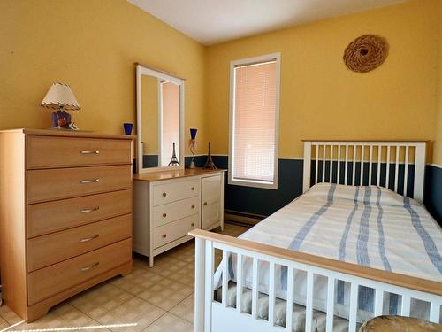 Chambre Ã Â coucher - 17 Rue Beaudet, Tingwick, QC - Indoor Photo Showing Bedroom