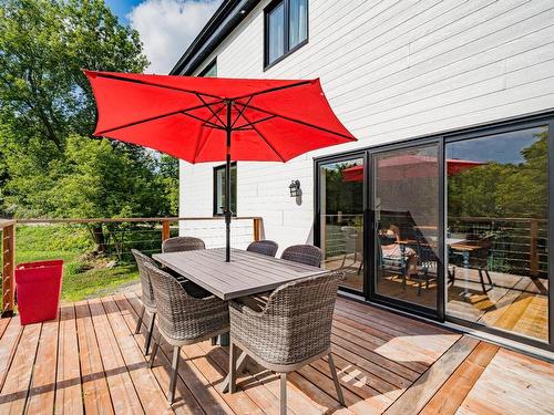 Patio - 250 Rue De La Station, Neuville, QC - Outdoor With Deck Patio Veranda With Exterior