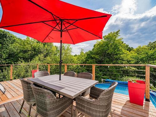 Patio - 250 Rue De La Station, Neuville, QC - Outdoor With Above Ground Pool With Deck Patio Veranda