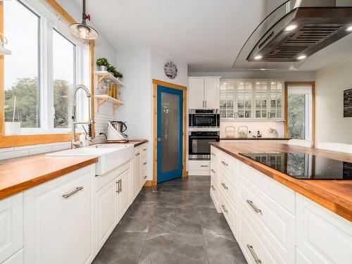 Kitchen - 250 Rue De La Station, Neuville, QC - Indoor Photo Showing Kitchen