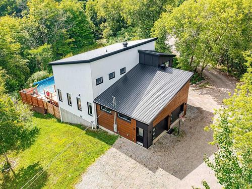 Aerial photo - 250 Rue De La Station, Neuville, QC - Outdoor