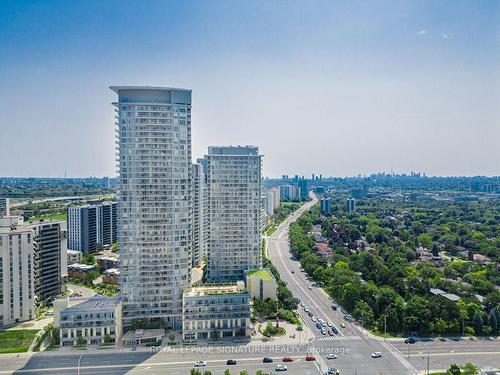 1305-70 Forest Manor Rd, Toronto, ON - Outdoor With View