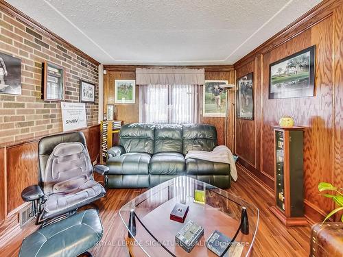 46 Mcdairmid Rd, Toronto, ON - Indoor Photo Showing Living Room