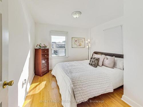 46 Mcdairmid Rd, Toronto, ON - Indoor Photo Showing Bedroom