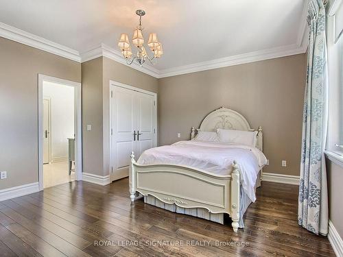 187 Oxford St, Richmond Hill, ON - Indoor Photo Showing Bedroom