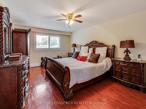 18 Terryellen Cres, Toronto, ON - Indoor Photo Showing Bedroom