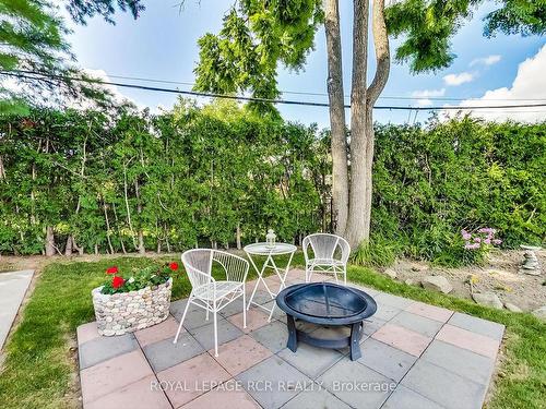 18 Terryellen Cres, Toronto, ON - Outdoor