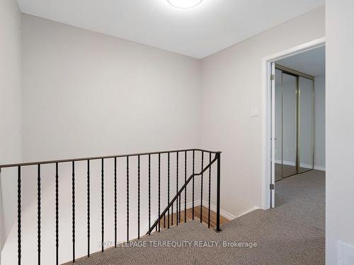 24-67 Old Burnhamthorpe Rd, Toronto, ON - Indoor Photo Showing Other Room