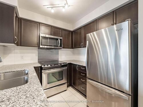 317-60 Via Rosedale, Brampton, ON - Indoor Photo Showing Kitchen With Double Sink