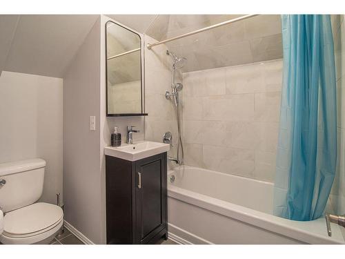 Bathroom - 10410 Av. Papineau, Montréal (Ahuntsic-Cartierville), QC 