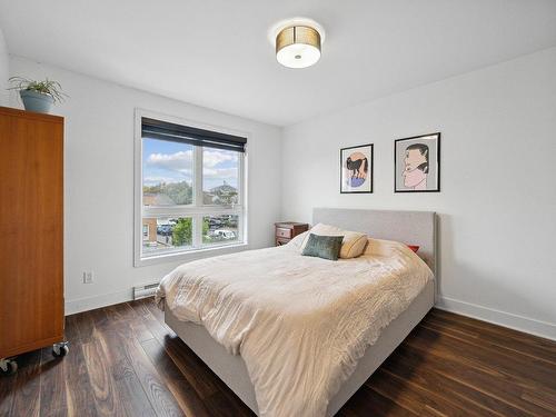 Bedroom - 403-4550 Rue Hochelaga, Montréal (Mercier/Hochelaga-Maisonneuve), QC - Indoor Photo Showing Bedroom