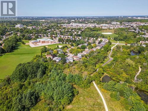 30 Reid Court, Guelph (Kortright Hills), ON - Outdoor With View