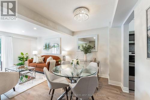 30 Reid Court, Guelph (Kortright Hills), ON - Indoor Photo Showing Dining Room