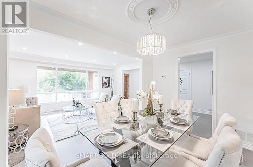 8412 Islington Avenue, Vaughan (Islington Woods), ON - Indoor Photo Showing Dining Room