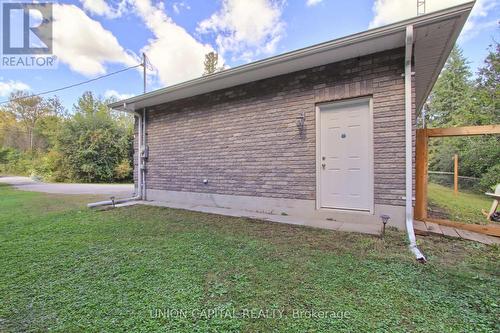 22823 Weirs Side Road, Georgina, ON - Indoor Photo Showing Other Room