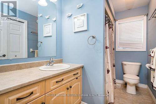 30 Illinois Crescent, Wasaga Beach, ON - Indoor Photo Showing Bathroom