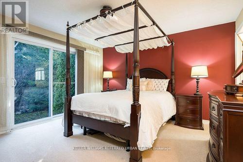 30 Illinois Crescent, Wasaga Beach, ON - Indoor Photo Showing Bedroom