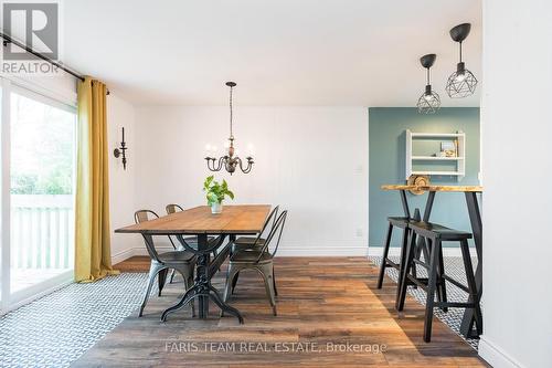 543 Oleary Lane, Tay, ON - Indoor Photo Showing Dining Room