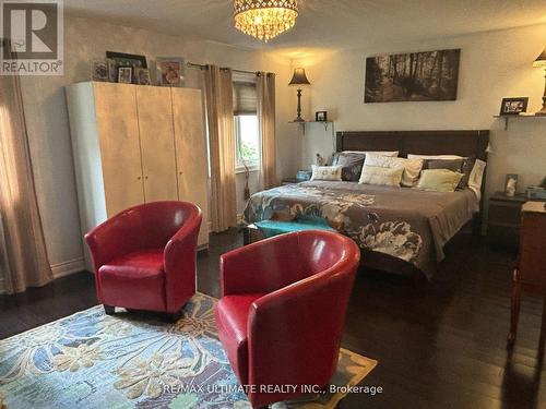 18 Cobalt Street, Toronto (Mount Dennis), ON - Indoor Photo Showing Bedroom