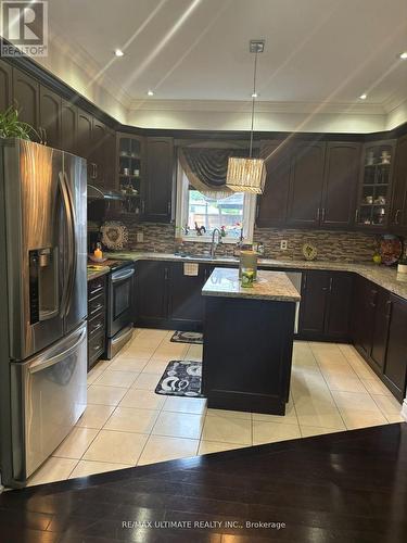 18 Cobalt Street, Toronto (Mount Dennis), ON - Indoor Photo Showing Kitchen With Double Sink With Upgraded Kitchen