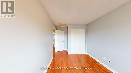 36 Mannel Crescent, Brampton (Fletcher'S West), ON - Indoor Photo Showing Other Room