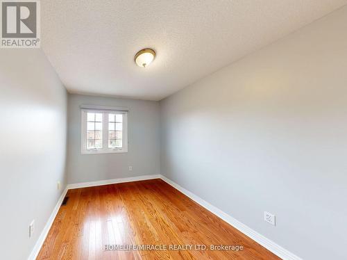 36 Mannel Crescent, Brampton (Fletcher'S West), ON - Indoor Photo Showing Other Room