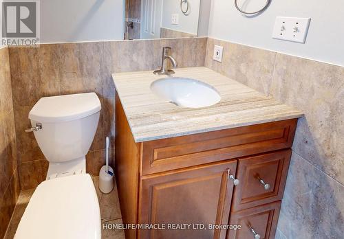 36 Mannel Crescent, Brampton (Fletcher'S West), ON - Indoor Photo Showing Bathroom