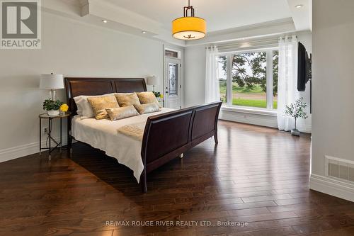 5038 Thornton Road N, Oshawa, ON - Indoor Photo Showing Bedroom