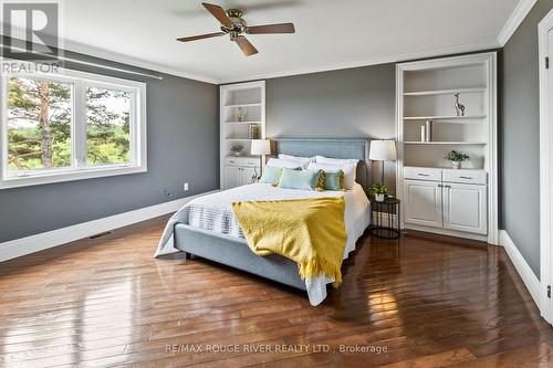 5038 Thornton Road N, Oshawa, ON - Indoor Photo Showing Bedroom